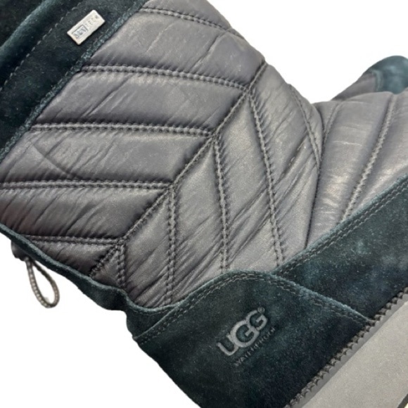 Ugg Beck Quilted Waterproof Boot Size 8 - Picture 7 of 10